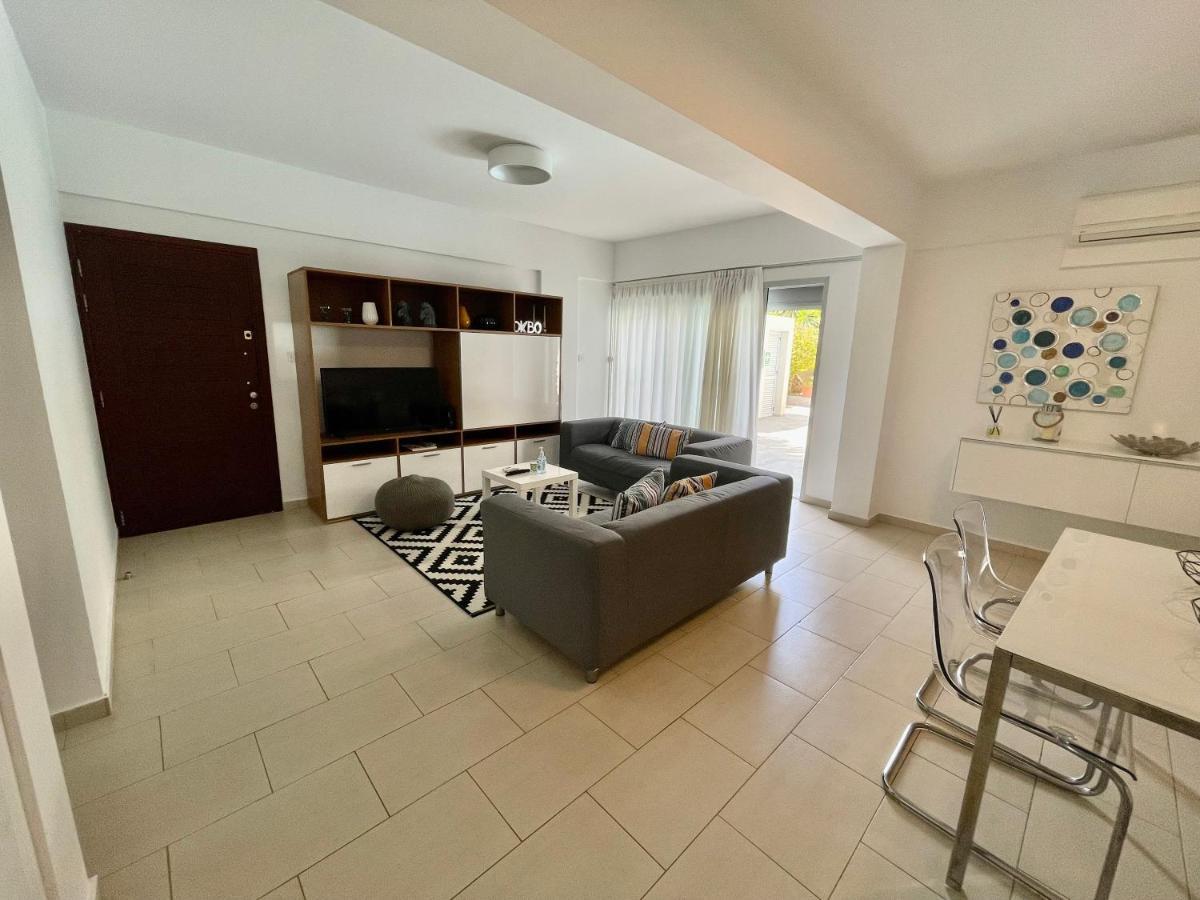 Amazing 2-Bedroom Apartment With Pool!! Limassol Exterior foto